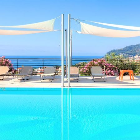 Appartamenti Villa il Poggiolo Diano Marina Esterno foto
