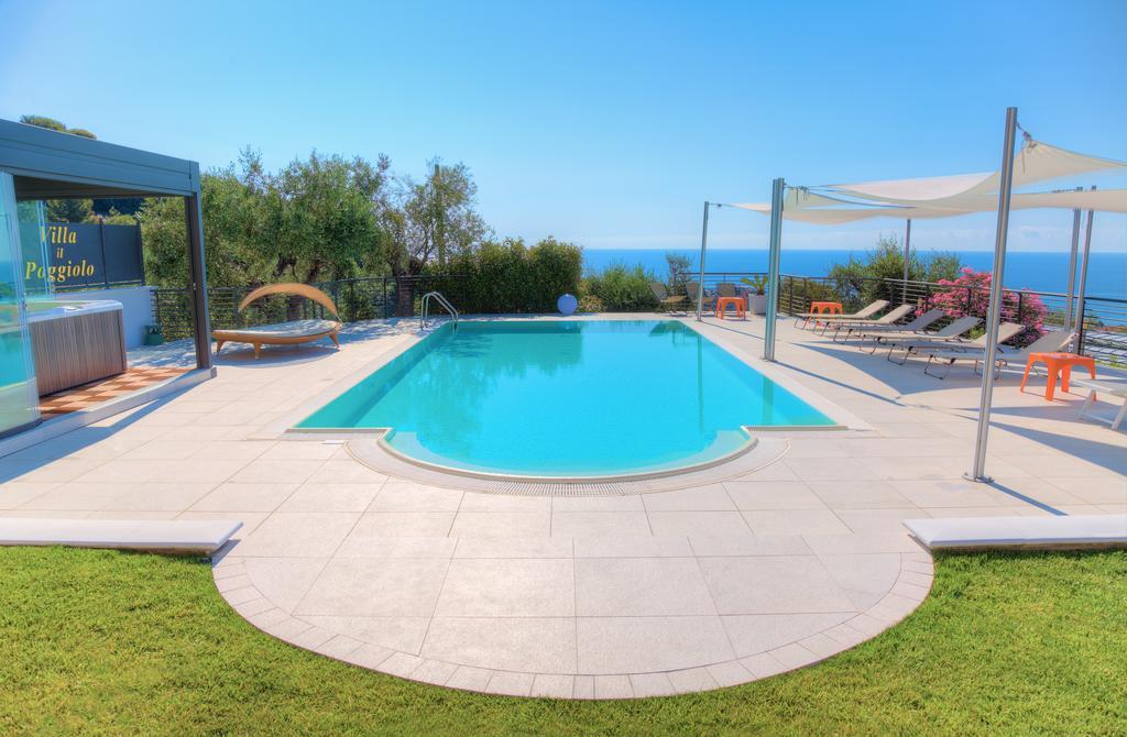 Appartamenti Villa il Poggiolo Diano Marina Esterno foto